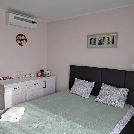 Apartment Privaatne Aisa Tn.39, Parnu